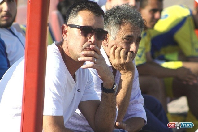 תמונה מדאיגה. אפרים אביגדור (מימין) ואבי בוחבוט (שי מוגילבסקי, אתר eyoya)